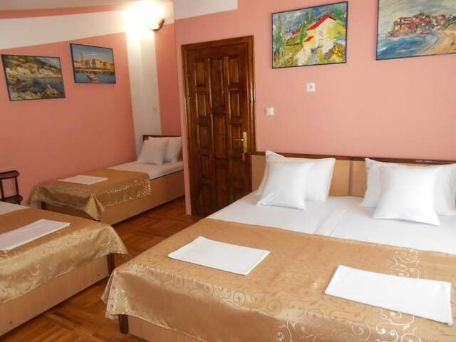 Апартаменты Apartments Pekic Сутоморе-5