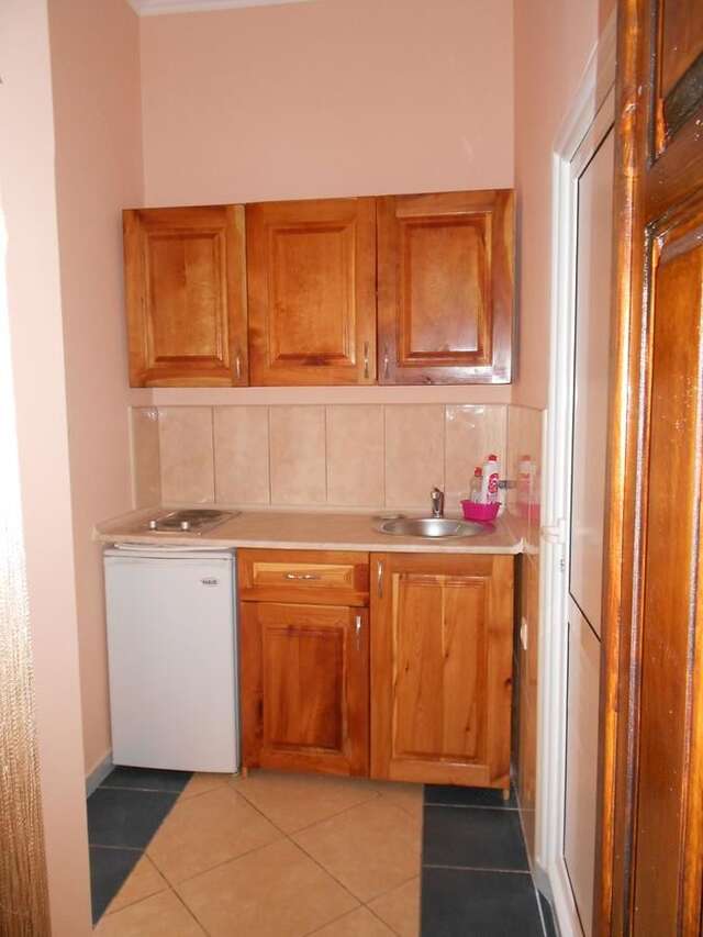Апартаменты Apartments Pekic Сутоморе-8